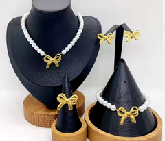 🎀 "Élégance en Perles – La Parure Nœud d’Or"