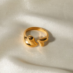 "Éclat du Cœur – Bague Asymétrique à l’Amour Libre