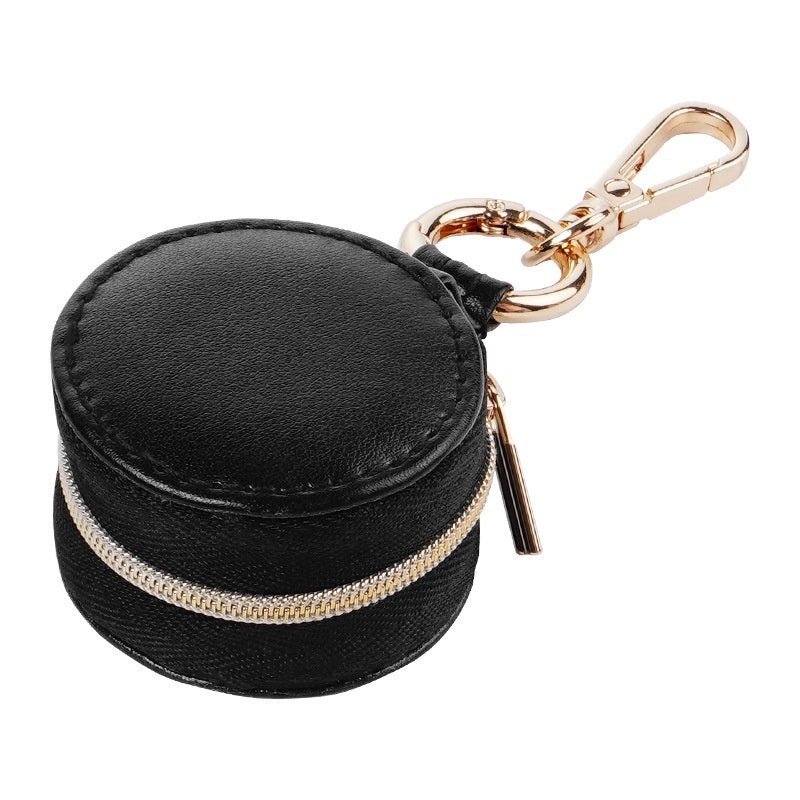 "Trésor de Poche – Mini Boîte à Bijoux pour Élégance Nomade"