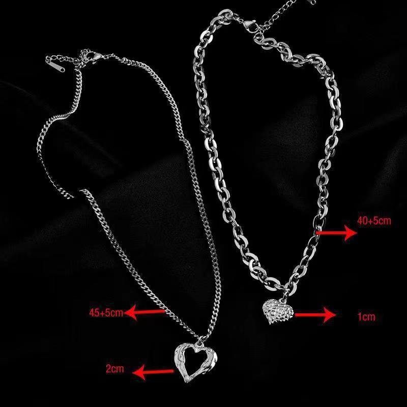 "Élan du Cœur – Collier Ailes d’Ange & Cœurs Entrelacés"