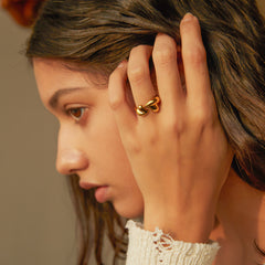 "Éclat du Cœur – Bague Asymétrique à l’Amour Libre